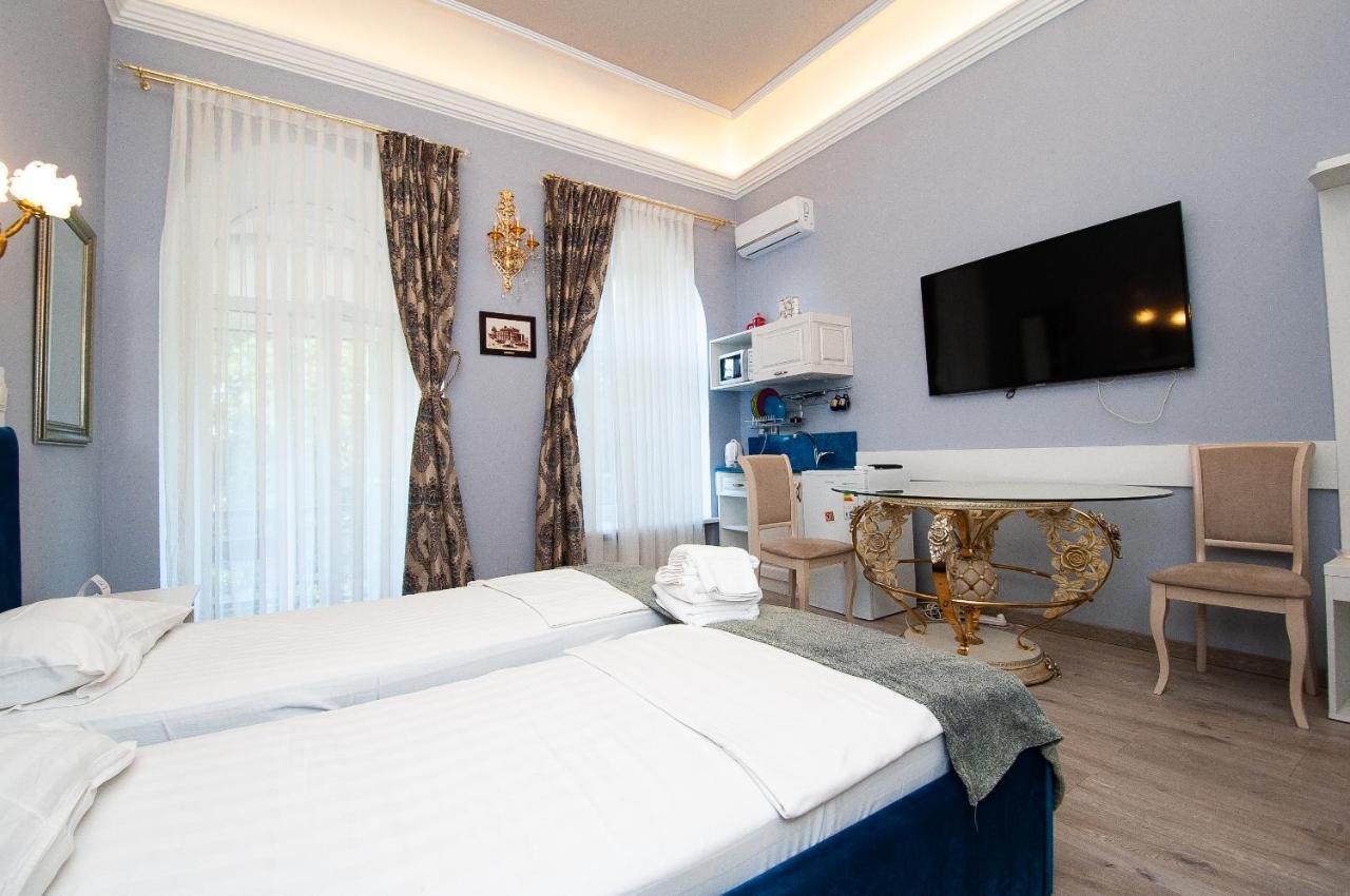 Art Suites Near Deribasovskaya Odessa Extérieur photo