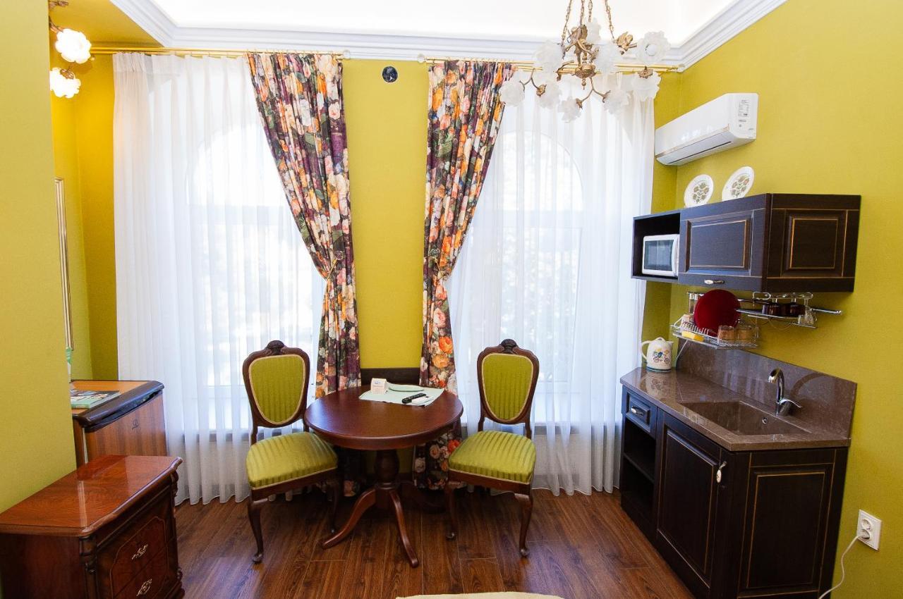 Art Suites Near Deribasovskaya Odessa Extérieur photo